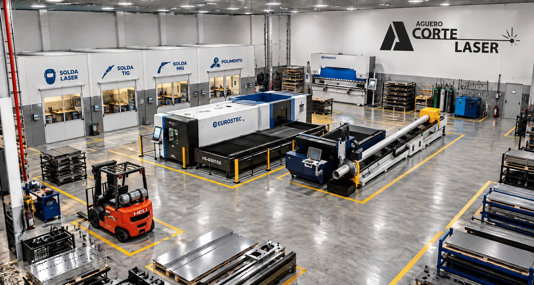 Interior da oficina industrial da Aguero Corte Laser com máquinas de corte e dobra